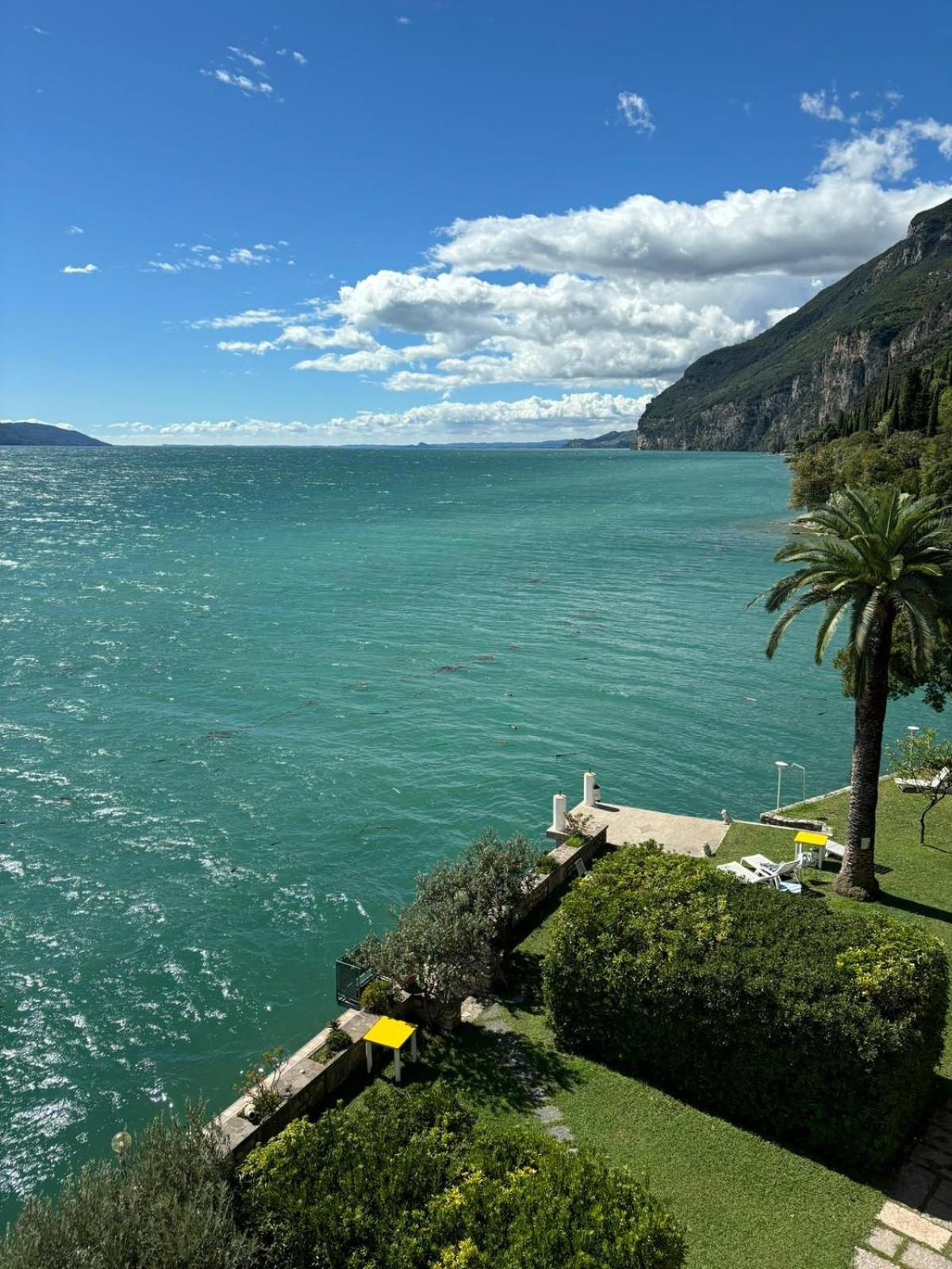 Hotel Forbisicle 提尼亚类 外观 照片